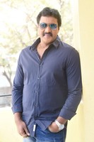 Sunil 2 Countries Interview Stills